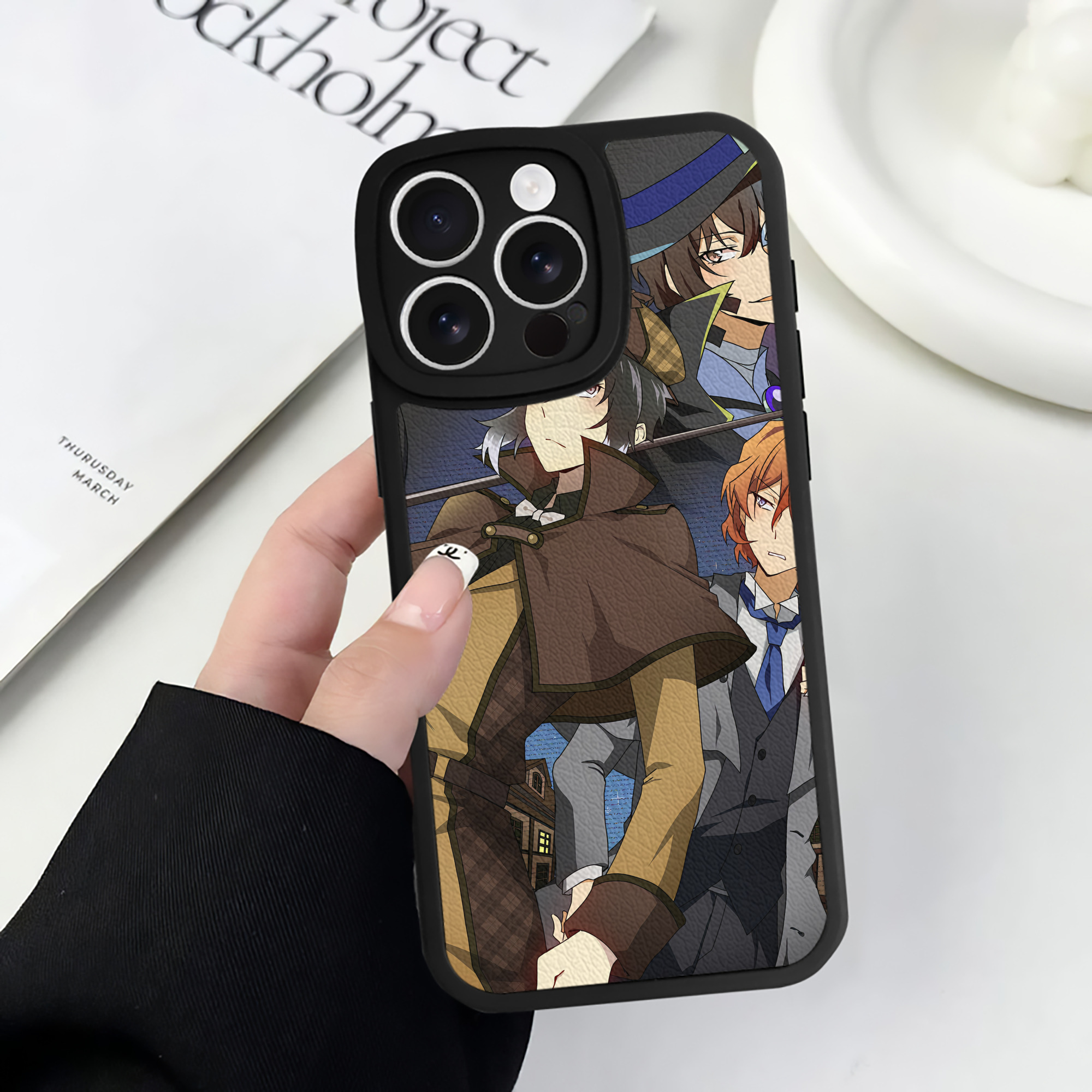 （画像用） 文豪ストレイドッグス Bungo Stray Dogs 【iPhone 16シリーズ対応】シリコンスマホケース（レザー調） 材質：シリコン